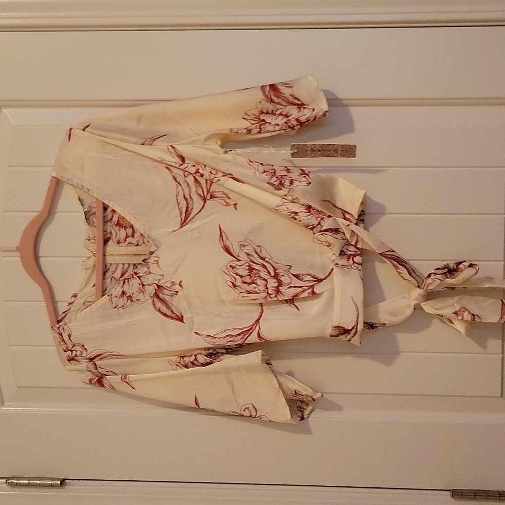 Blouse top